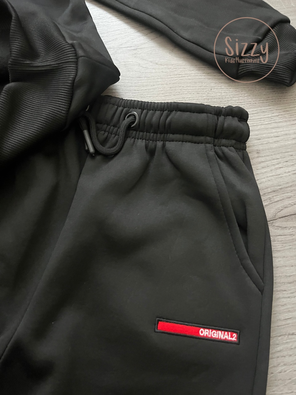 Icon joggingset - zwart broek