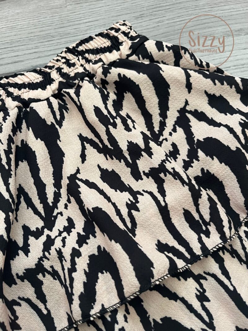 Zebra rok - beige closeup